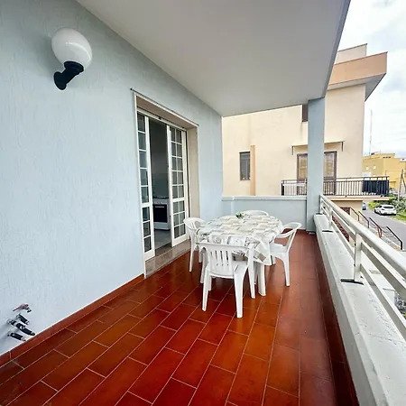 Casette A Un Passo Dal Mare Apartment *